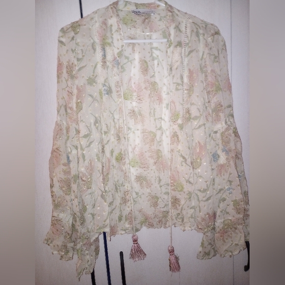 Zara Tops - Zara 🐚🪸 Bell Sleeve Sheer Cardigan